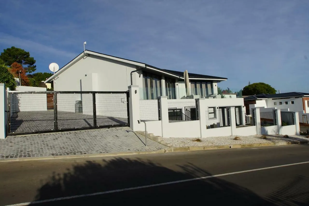 *** Maison d'hôtes The One Guesthouse Somerset West Afrique du Sud